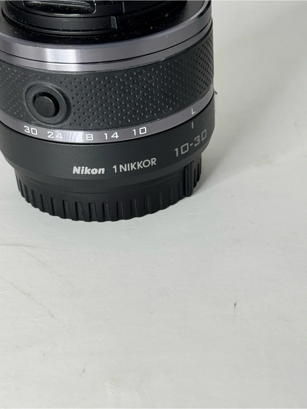 Nikon 1 J1 Compact Mirrorless Camera Black two lenses batterycharger memory card